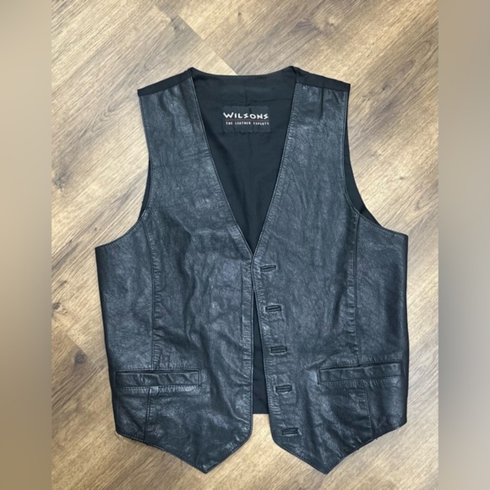 Vintage Wilsons, black leather motorcycle, biker‎ 80s / 90s vest.